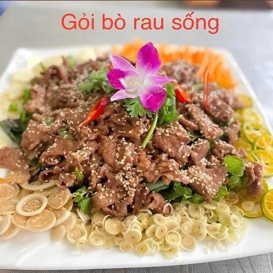 Gỏi Bò Rau Sống